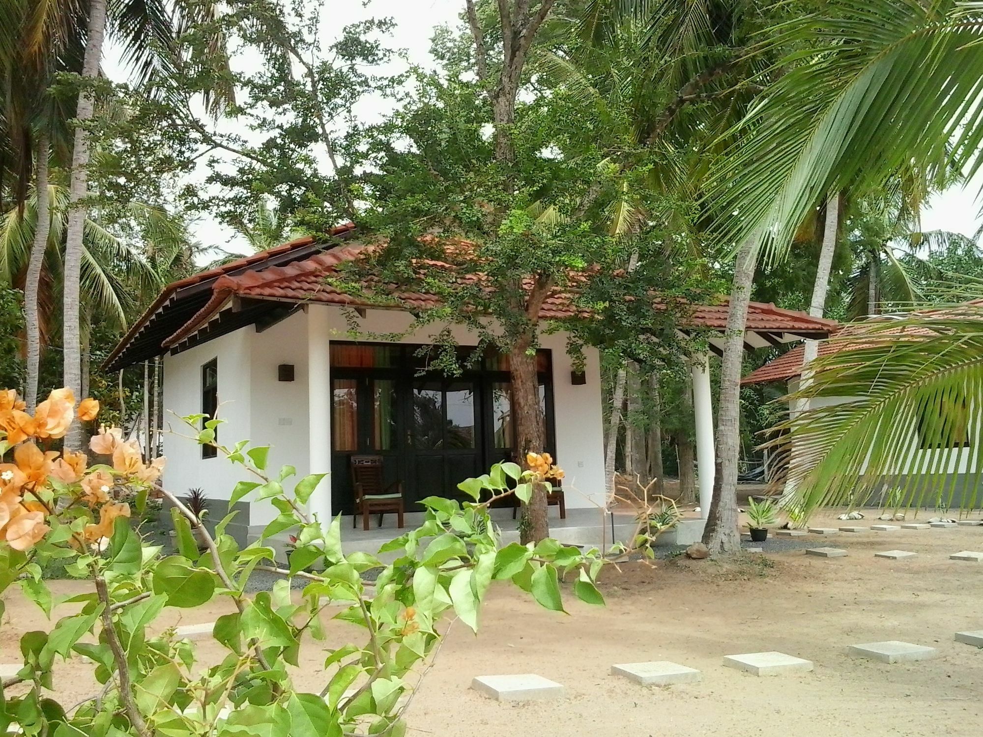 Chillenjoy Cabanas & Restaurant Tangalle Ngoại thất bức ảnh