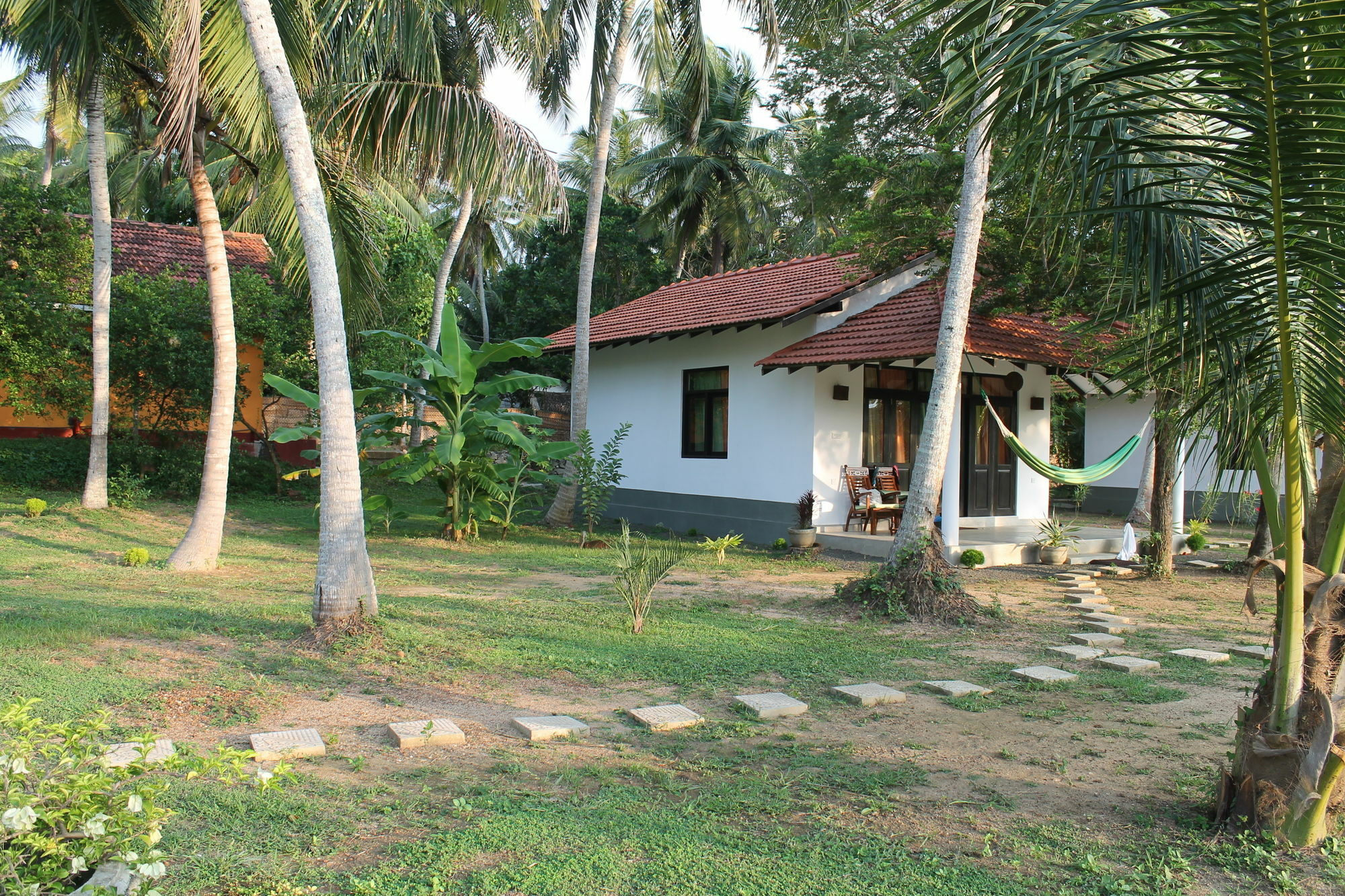 Chillenjoy Cabanas & Restaurant Tangalle Ngoại thất bức ảnh